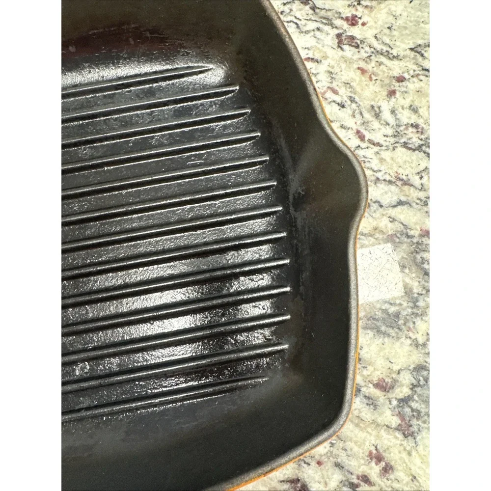 Le Creuset #26 Red Enameled Cast Iron Square Grill Pan Skillet Griddle Orange